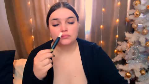 Snapshot of emma_dorn chatting on January 2025 09:54:02 AM Eva online show from January 2025 09:54:02 AM