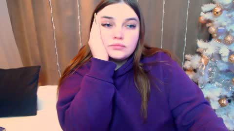 Snapshot of emma_dorn chatting on January 2025 12:07:02 PM Eva online show from January 2025 12:07:02 PM