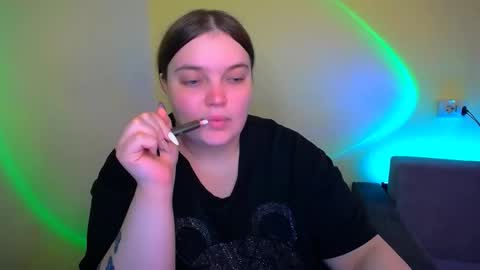 Snapshot of emma_dorn chatting on September 2025 06:24:01 AM Eva online show from September 2025 06:24:01 AM