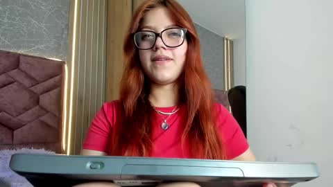 Emma  online show from February 2025 09:40:02 AM