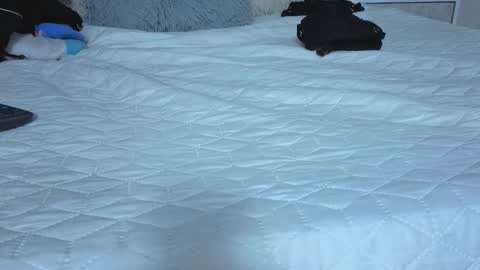 Emma online show from March 2026 08:23:01 PM