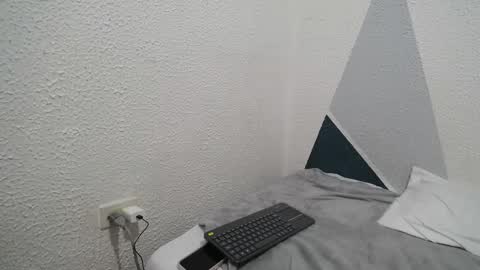 Emma Glow online show from February 2026 01:36:01 AM