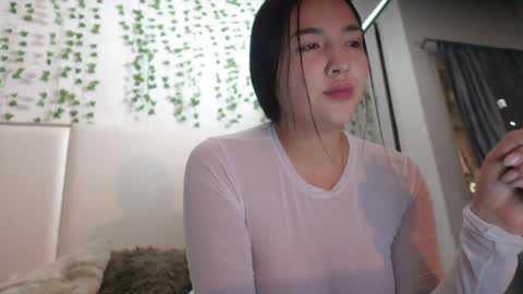 emma_johnson_ online show from October 2025 12:57:01 AM