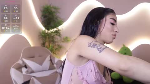 Emma online show from December 2025 04:19:01 AM