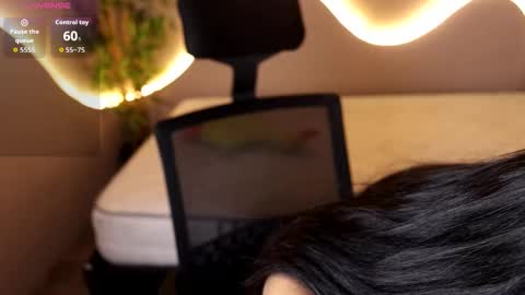 Emma online show from March 2026 09:05:02 AM