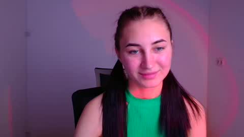 Emma online show from December 2024 09:17:01 AM