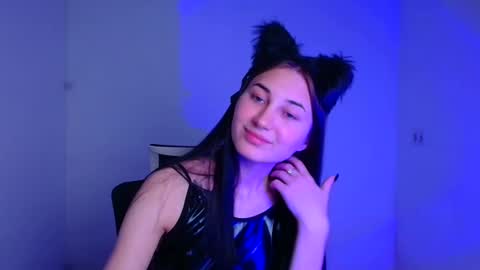 Emma online show from December 2024 06:44:01 PM