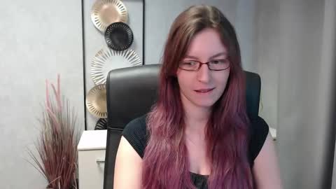 emma online show from December 2024 10:07:01 AM
