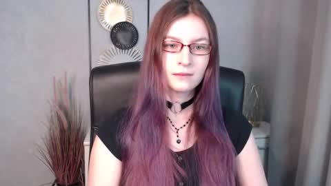 emma online show from December 2024 06:33:02 AM