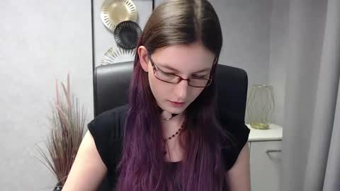 emma online show from December 2024 07:30:01 AM