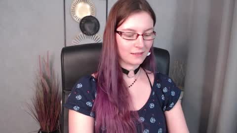 emma online show from December 2024 12:38:01 PM