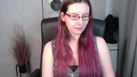 emma online show from February 2025 11:21:02 AM