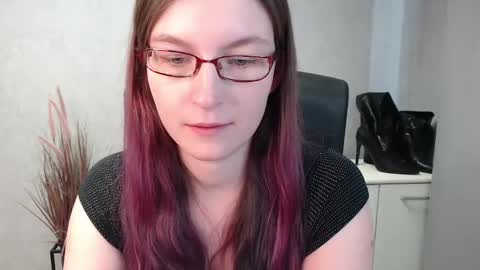 emma online show from February 2025 01:11:02 PM