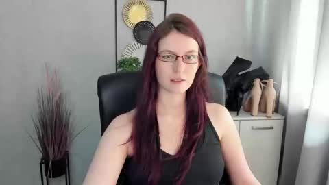 Snapshot of emma_lust94 chatting on June 2026 12:22:02 PM emma online show from June 2026 12:22:02 PM