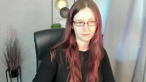 Snapshot of emma_lust94 chatting on June 2026 05:39:02 AM emma online show from June 2026 05:39:02 AM