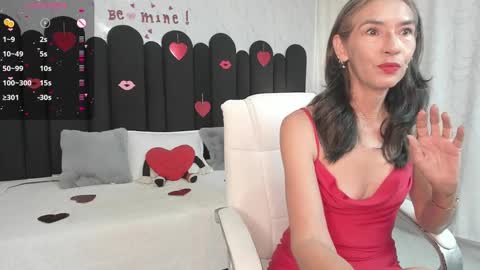 Snapshot of emma_mendoza chatting on February 2025 12:14:02 PM Emma online show from February 2025 12:14:02 PM
