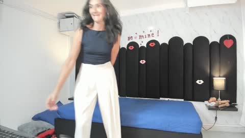Snapshot of emma_mendoza chatting on March 2025 03:13:02 PM Emma online show from March 2025 03:13:02 PM