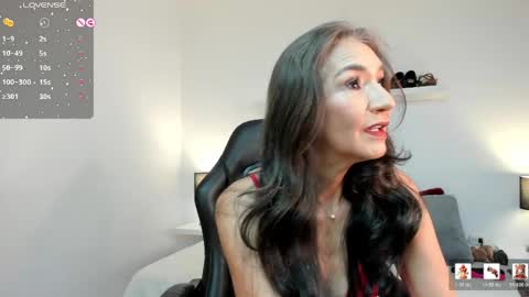 Emma  online show from May 2026 11:28:01 AM