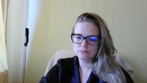 emma_misty_ online show from October 2025 07:25:02 AM