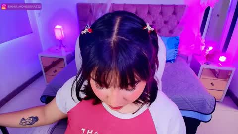 Emma Monserratt online show from October 2025 07:47:01 PM