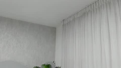 Emma Morgann online show from February 2026 11:22:02 AM