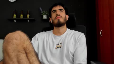 Snapshot of emma_muscle_ chatting on January 2026 04:20:01 PM emma online show from January 2026 04:20:01 PM