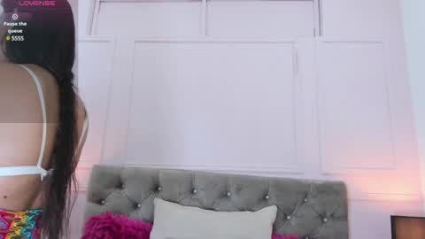 Emma online show from February 2025 11:43:02 AM