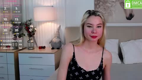 Snapshot of emma_plux chatting on January 2025 10:16:01 AM Emma online show from January 2025 10:16:01 AM