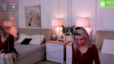 Snapshot of emma_plux chatting on January 2025 07:15:01 AM Emma online show from January 2025 07:15:01 AM
