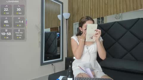 emma online show from September 2025 03:40:01 AM