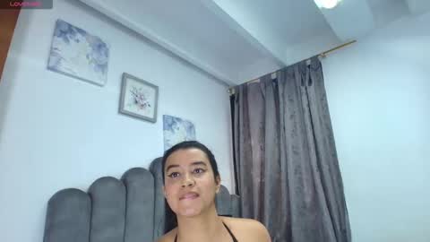 emma_saenz01 online show from April 2026 06:44:02 PM