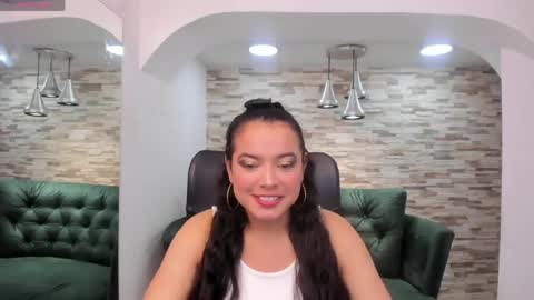 Emma online show from May 2026 04:03:01 PM