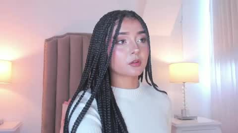 Snapshot of emma_torres__ chatting on June 2026 12:31:02 PM Ema online show from June 2026 12:31:02 PM