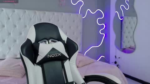 Snapshot of emma_visconti chatting on September 2025 12:41:02 PM emma_visconti online show from September 2025 12:41:02 PM