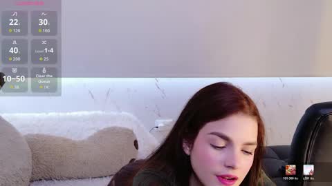 emma_wattsoon online show from April 2026 02:42:01 PM