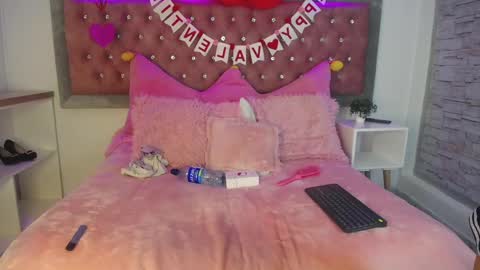 neko  online show from February 2025 08:45:02 PM