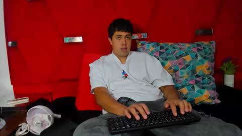 EmmaAndDemon online show from February 2026 06:24:02 PM