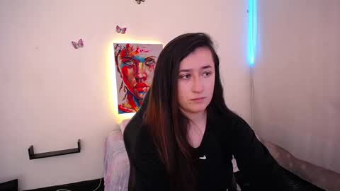 Emma Claire online show from September 2025 09:26:01 PM