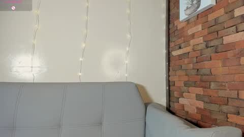 Snapshot of emmaconneer chatting on December 2024 04:35:02 AM Emma online show from December 2024 04:35:02 AM