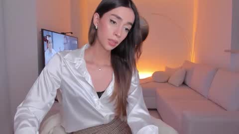 Emma voger online show from October 2025 12:29:01 AM