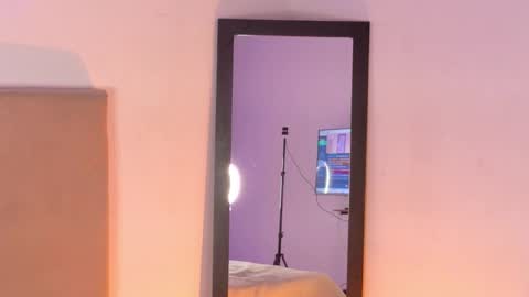 E M M A  online show from March 2026 04:21:02 PM