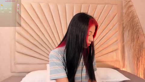           online show from November 2025 12:28:01 PM