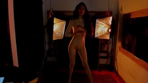 Emma Duque online show from December 2025 03:23:01 AM