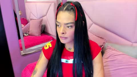 emmaebony_ online show from June 2026 12:29:01 PM