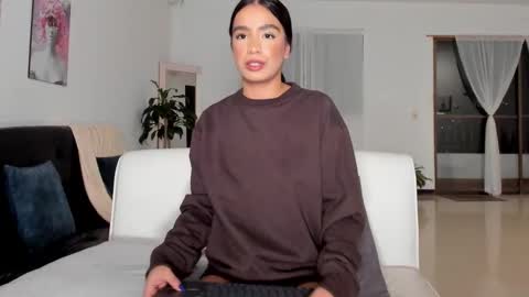 valentina online show from January 2025 05:33:02 AM