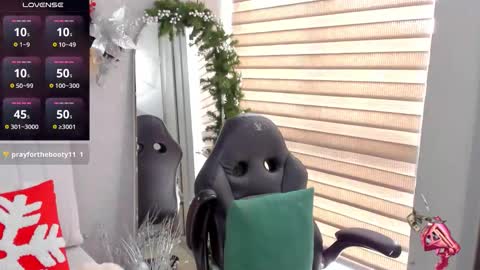  Emma Ferrary  online show from December 2025 04:36:02 PM