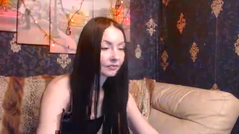 EmmaGoldX online show from February 2025 11:08:02 AM