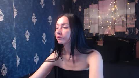 EmmaGoldX online show from September 2025 05:11:02 AM