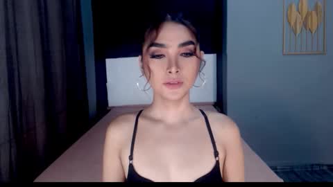 Emma online show from April 2026 02:34:01 AM