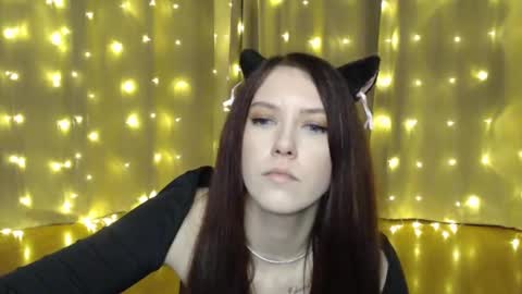 emmaishier online show from February 2025 09:40:01 PM